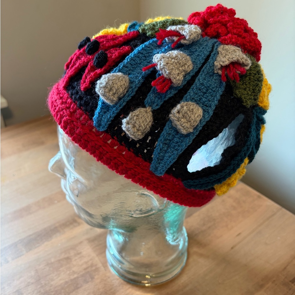 Artisan Handmade Underwater/Sea Creature Knit Boho Beanie - Picture 5 of 6
